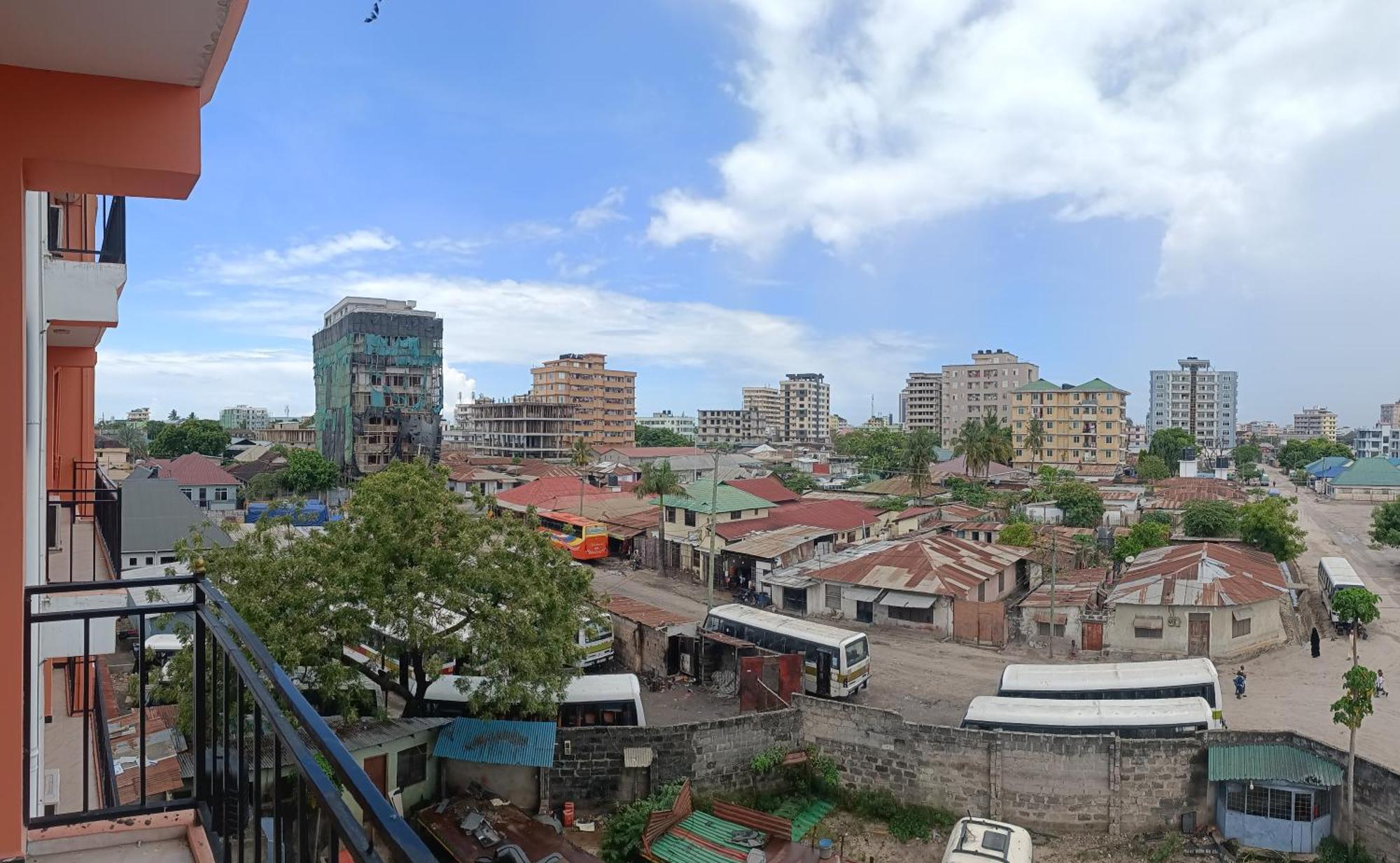 Apolonia Hotel Dar es Salaam Exterior foto